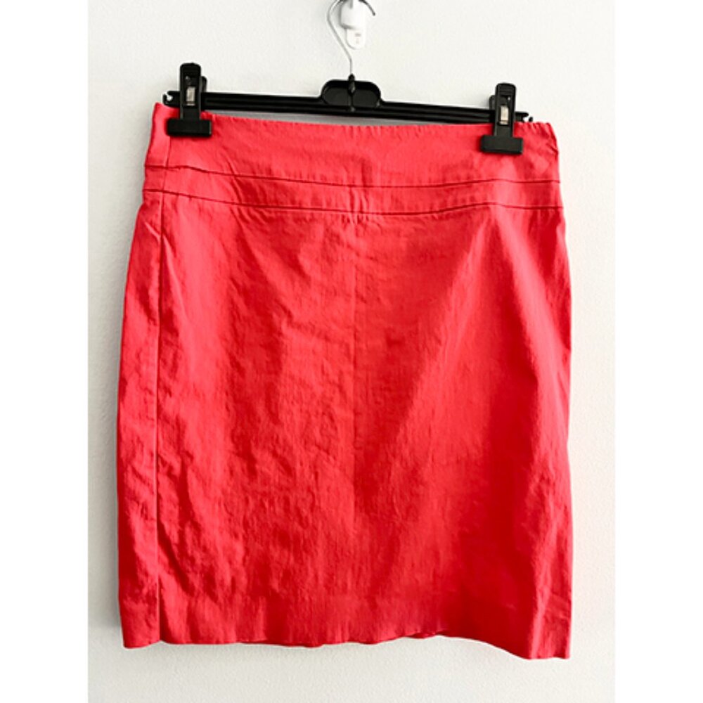 RW & Co,- Basic Pencil Skirt- Red - Size Medium